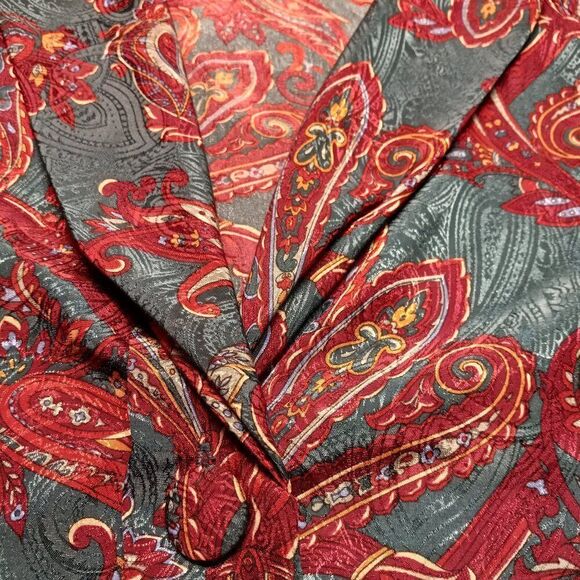 Vintage Pyke LTD Womens 12 Jewel Tone Paisley Pattern Silky feel Long Sleeve - Picture 2 of 7